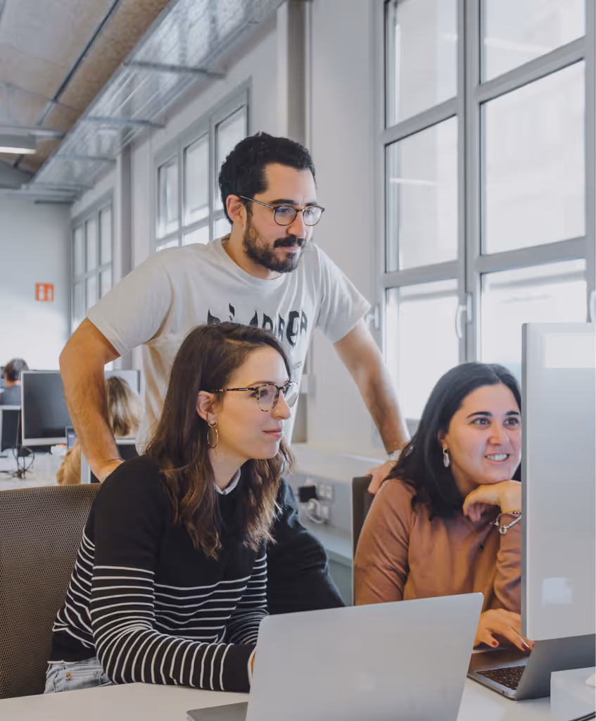 Hacemos - Diseño de Experiencia y Tecnología